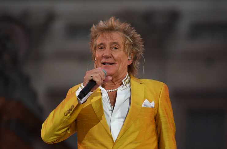 La leggenda del rock Rod Stewart parla della registrazione del nuovo album