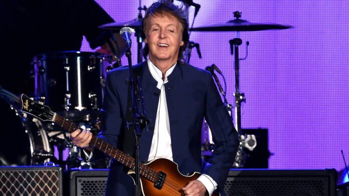 Paul McCartney, scriba di leggendarie canzoni d'amore, non pensa che scrivere d'amore sia scadente